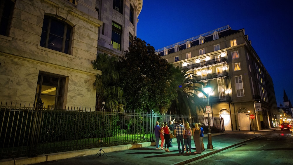 New Orleans Ghosts & Spirits Nighttime Walking Tour