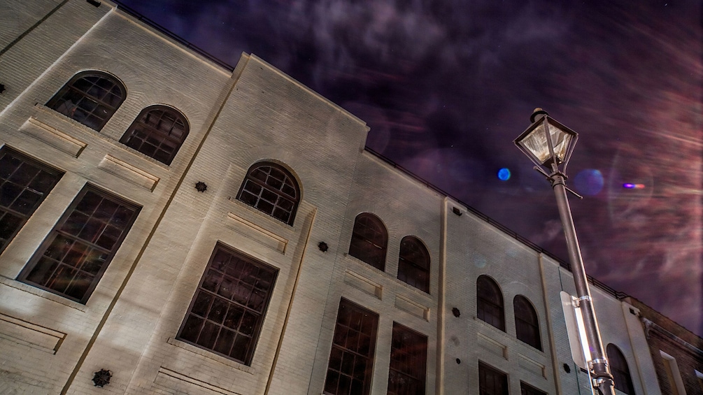 old building exterior at ghost tour in New Orleans