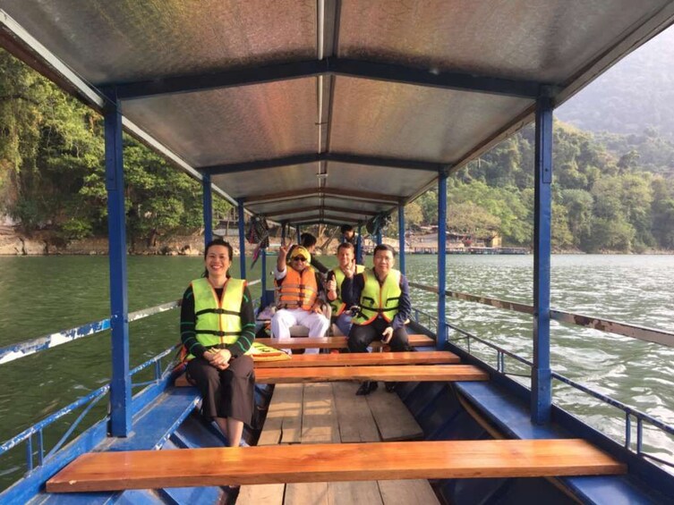 2 Days 1 Night Ba Be Lake Group Tour 