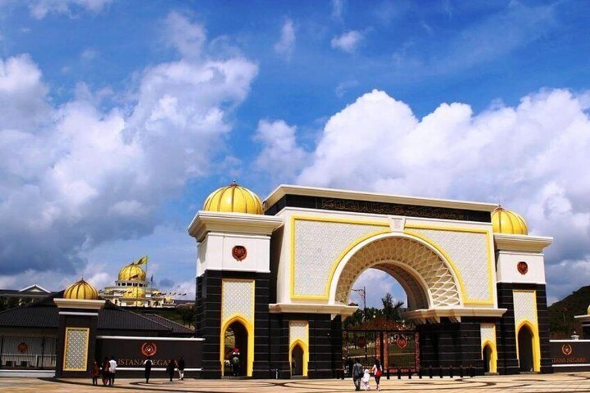Istana Negara (King’s Palace)