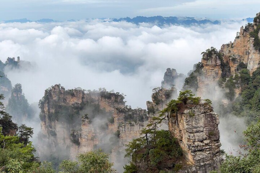 4-Day Zhangjiajie Tour to All Highlight Attractions with VIP Lift