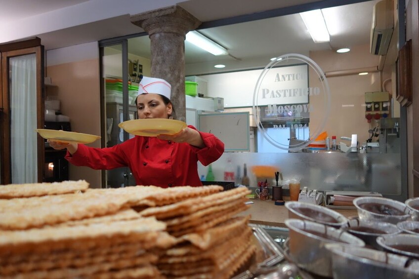 Show item 4 of 10. Milan Food Tour of Brera District