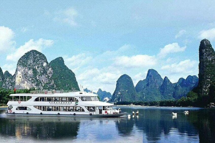 Li River Cruise with 3-star boat 