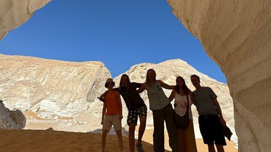 Kaf Moon in the White Desert