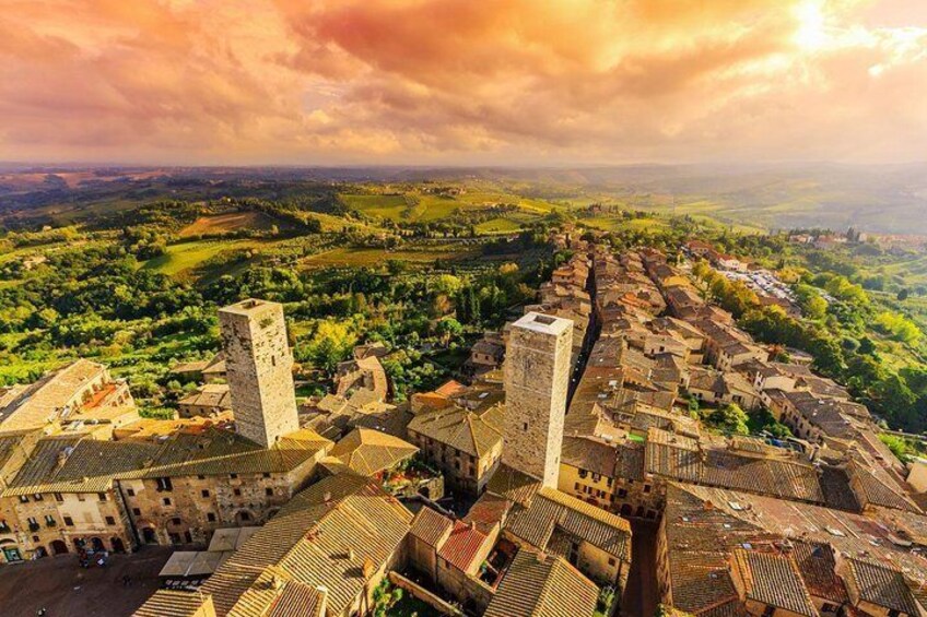 All in One; San Gimignano, Pisa and Siena from Florence