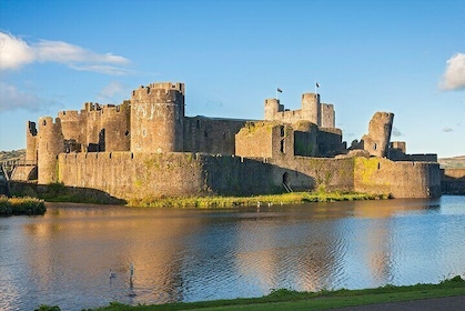 From Cardiff: Three Castles, Welsh Mountains & More Day Tour