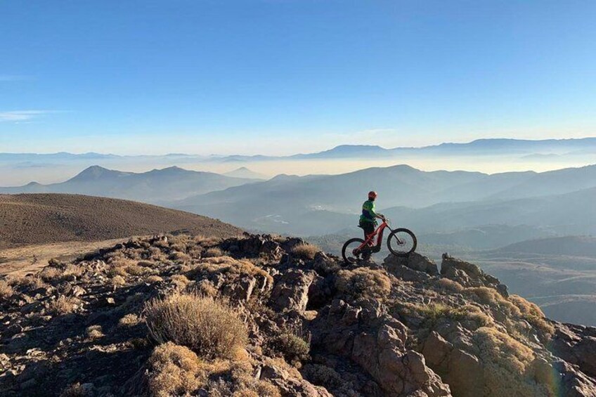 Private Guided Mountain Bike tour in E-Bike from Santiago in the Andes