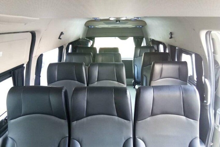 12 seats configuration