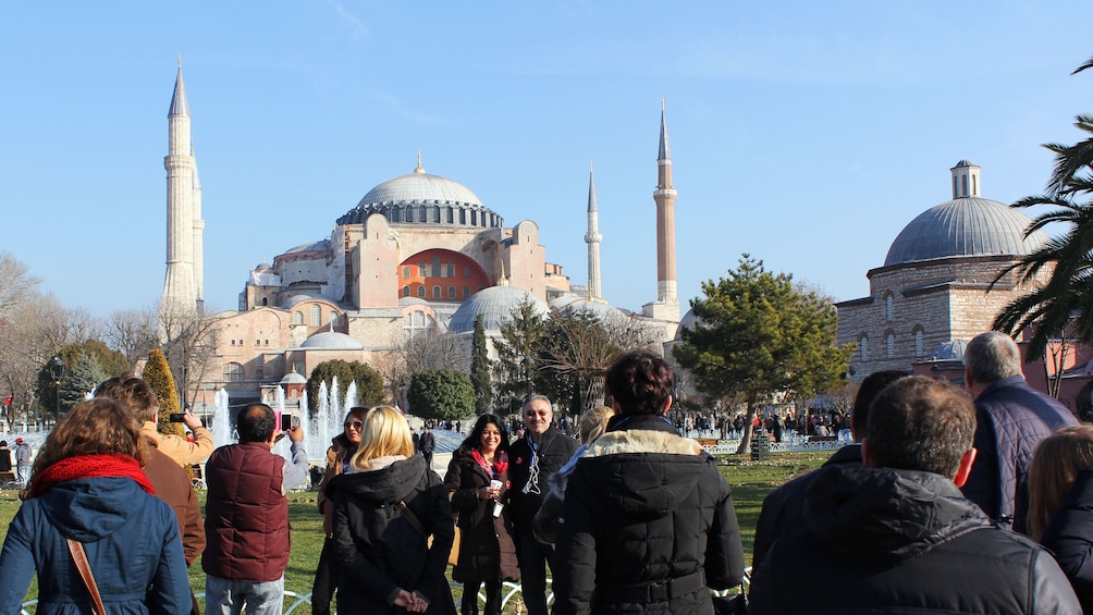 Tour group standing outside Hagia Sophia in Istanbul 