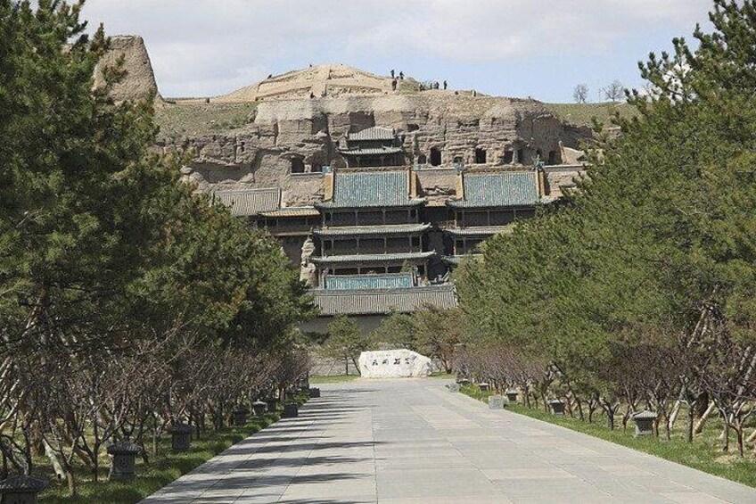 2-Day Private Trip to Yungang Grottoes and Hanging Monastery from Xi'an by Bullet Train