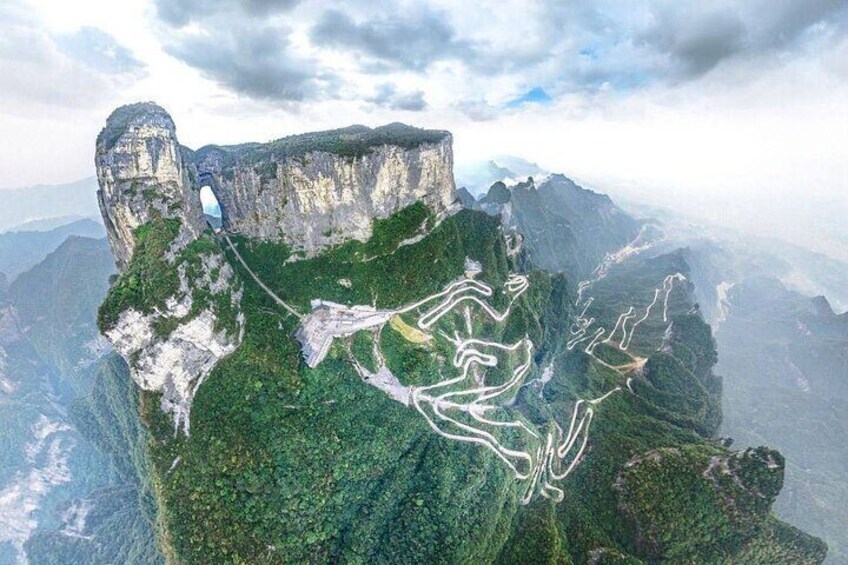 pano-tianmen mountain