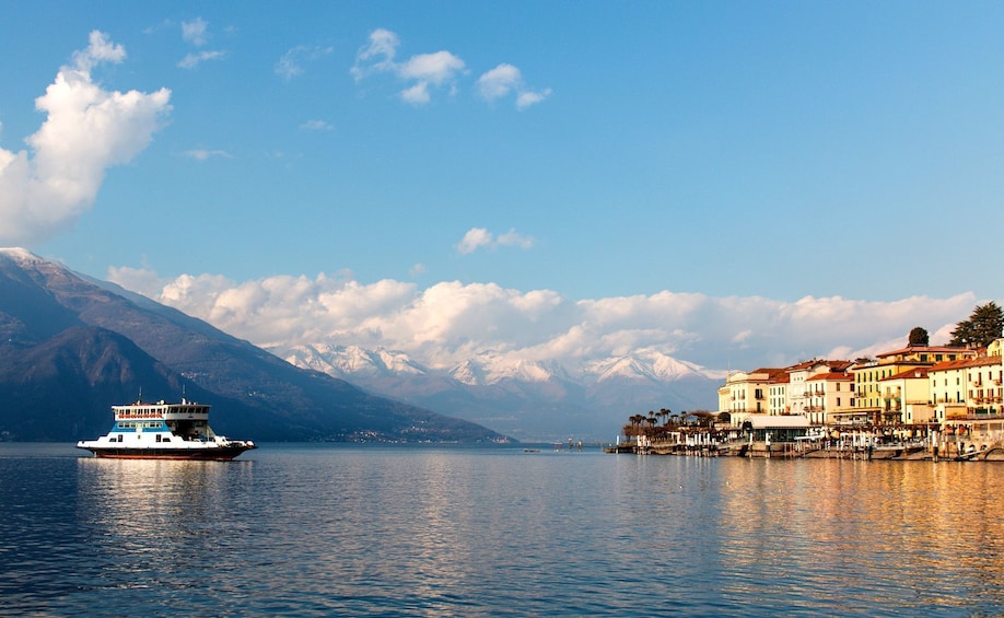 Best of Lake Como Experience from Milan, Cruise & Landscapes