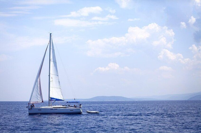 Full Day Sailing on a comfort yacht around Hvar and Pakleni islands- small group