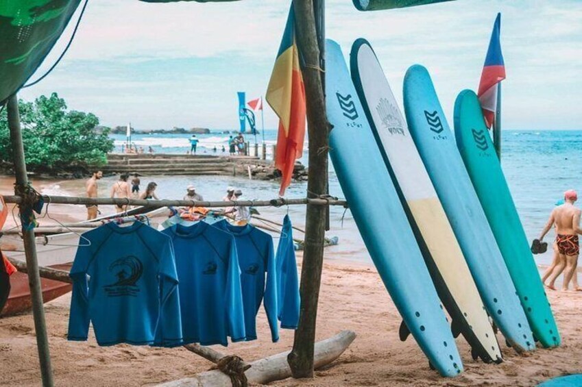 Quality surf boards and surfing kits.
