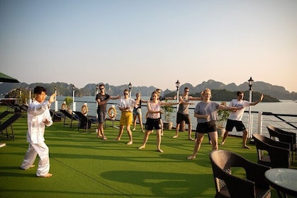 All-Inclusive 2 Day/1 Night Halong Luxury Cruise, Meals, Cave, Kayaking,Swi...