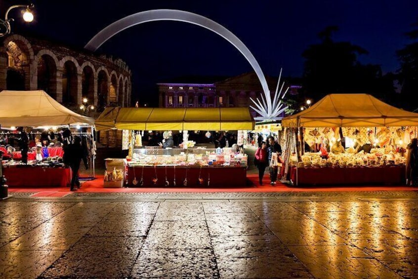 Verona Christmas Markets and Main Historical Sites 