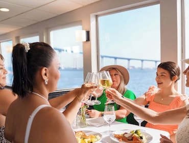 San Diego Premier Bottomless Mimosa Brunch Croisière