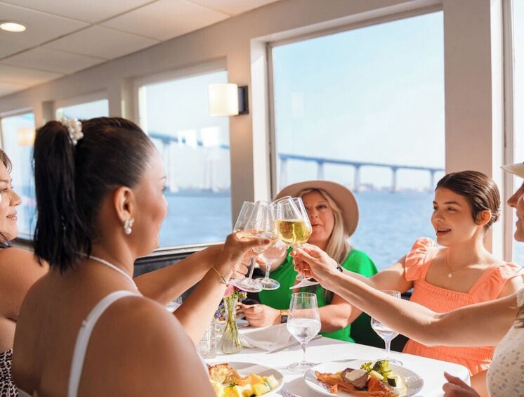 San Diego Premier Bottomless Mimosa Brunch Cruise