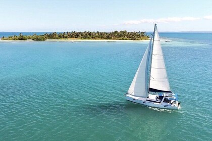 DAY SAIL with snacks and drinks | PRIVATE YACHT | EAST COAST of PR