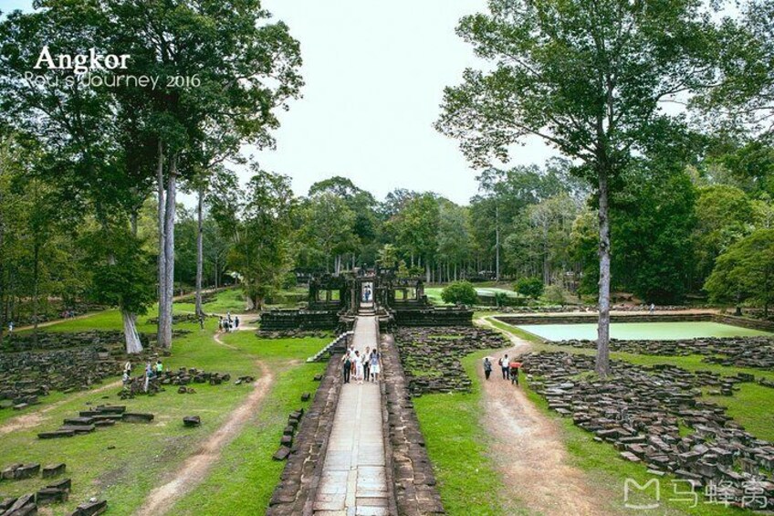 2-Days Siem Reap Discovery Tours ( Including all Services )