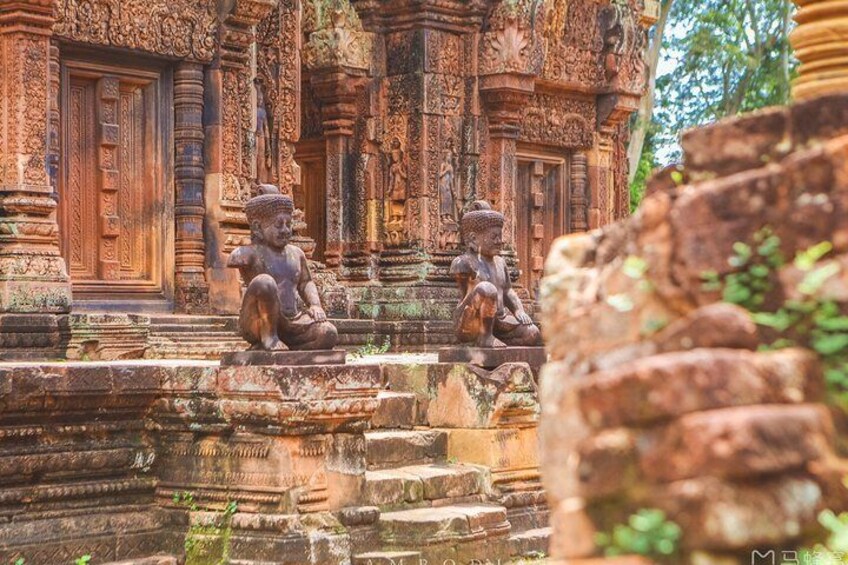 2-Days Siem Reap Discovery Tours ( Including all Services )
