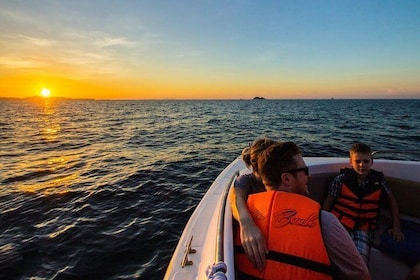 James Bond Sunrise Tour Luxury Trip by Speed Boat