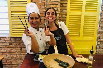 Immersive Cooking Class & Wet Market Tour - Chef Led w/ Private Cook Statio...