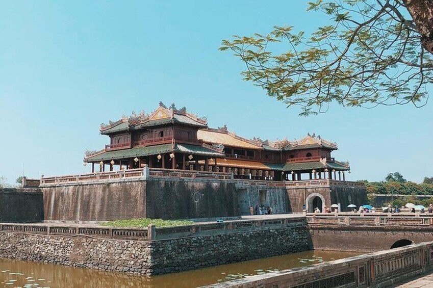 Dinner cruise on Perfume river and Forbidden city visit