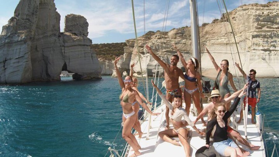 Sailing in Kleftiko with a group of up to 10 people