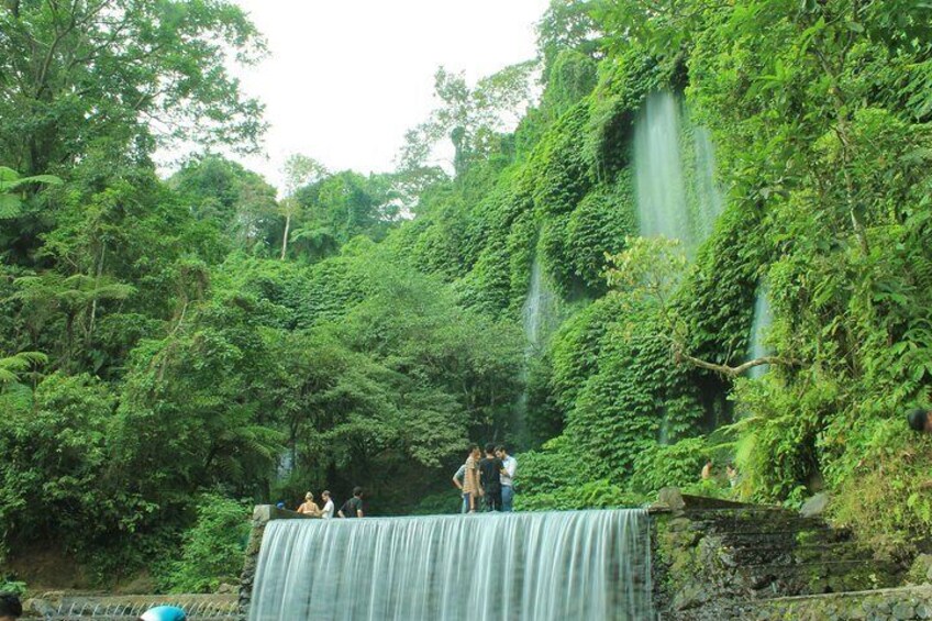 Benang Kelambu & Stokel (Waterfall Tour)