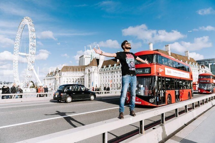 Show item 1 of 6. Best activity in United Kingdom - Candid Photoshoot by Travographer