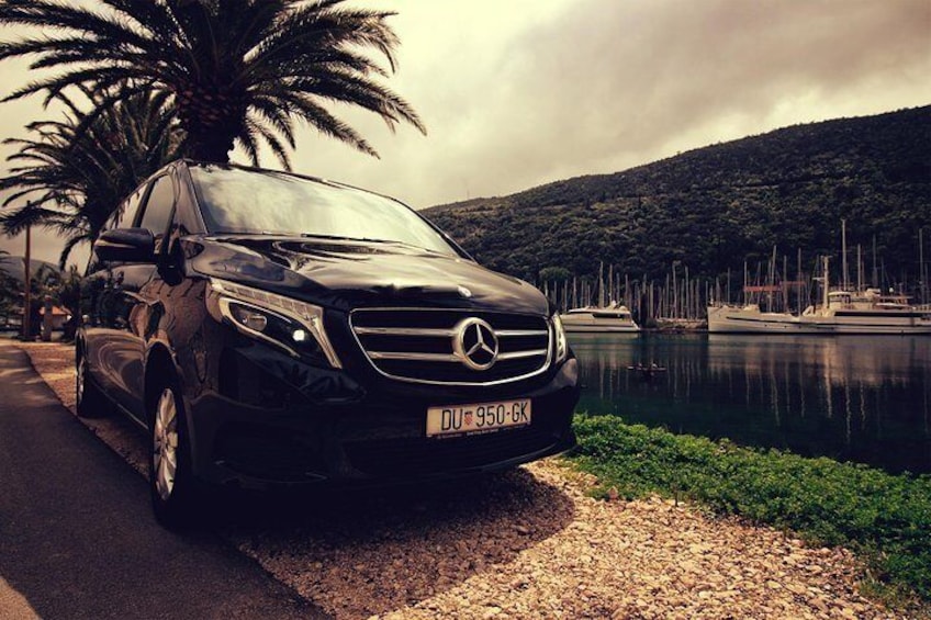 Private Transfer from Dubrovnik to Split with stop in Mostar