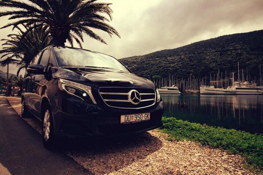 Private Transfer from Dubrovnik to Split with stop in Mostar