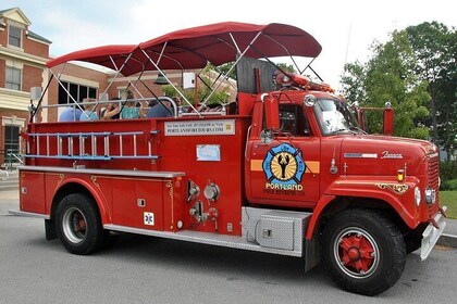 Private Vintage Fire Truck Sightseeing Tour of Portland Maine (Min-2 pax)