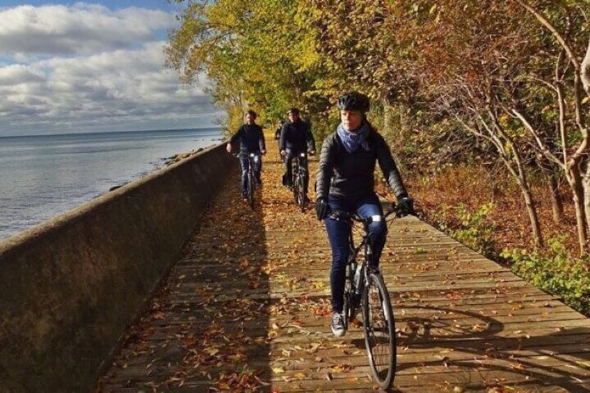 Toronto Islands Morning Bike Tour