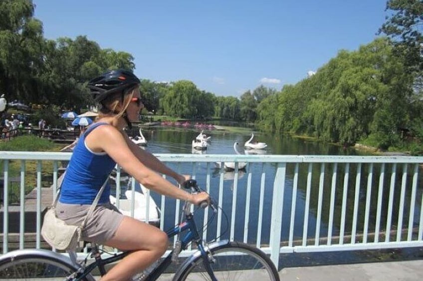 Toronto Islands Morning Bike Tour