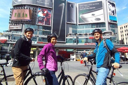City centre Toronto Bike Tour