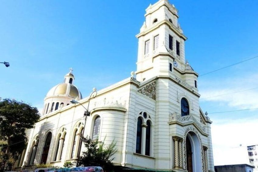 Parroquia Nuestra Señora de los Remedios - El Calvario