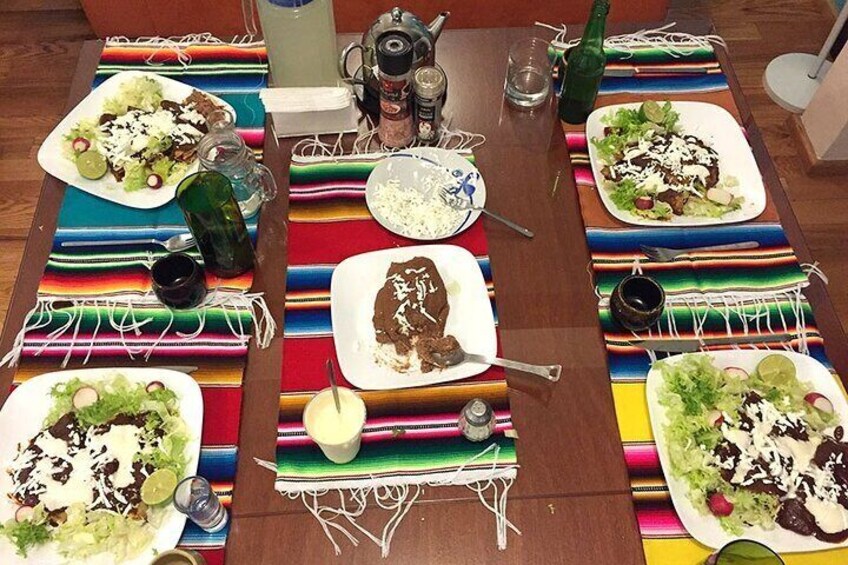 Mexican Cooking Lesson in a Local Home