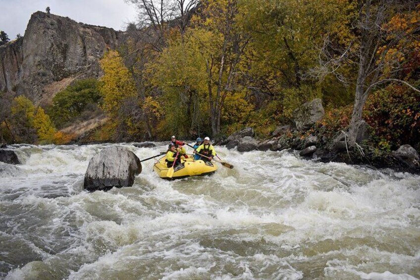 Rafting Kikacéki (Ward's) Canyon on the "New" Klamath.
