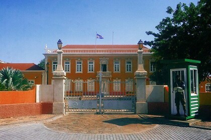 Santiago Island: Best of Praia & Cidade Velha Tour, a World Heritage Site
