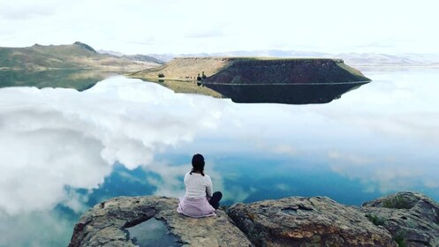 ทัวร์ครึ่งวันสู่ซากปรักหักพัง Sillustani Inca