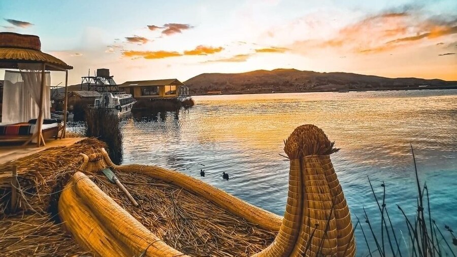 Cultural Tour to Uros Floating Island