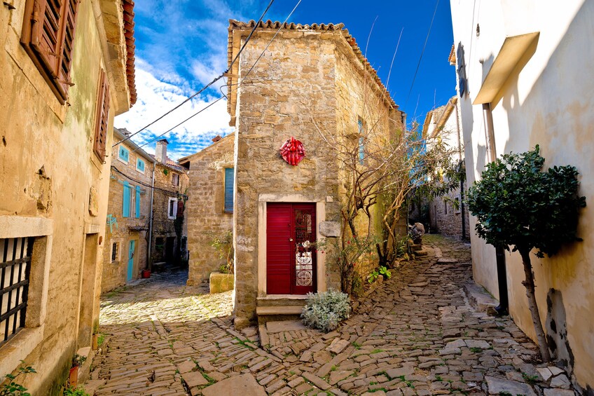 Istrian Hilltops Treasures