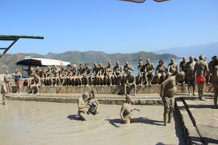 mud bath boat trips