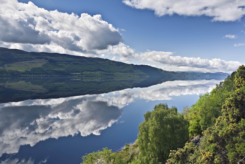 Loch Ness Explorer Full-Day Tour with Packed Lunch