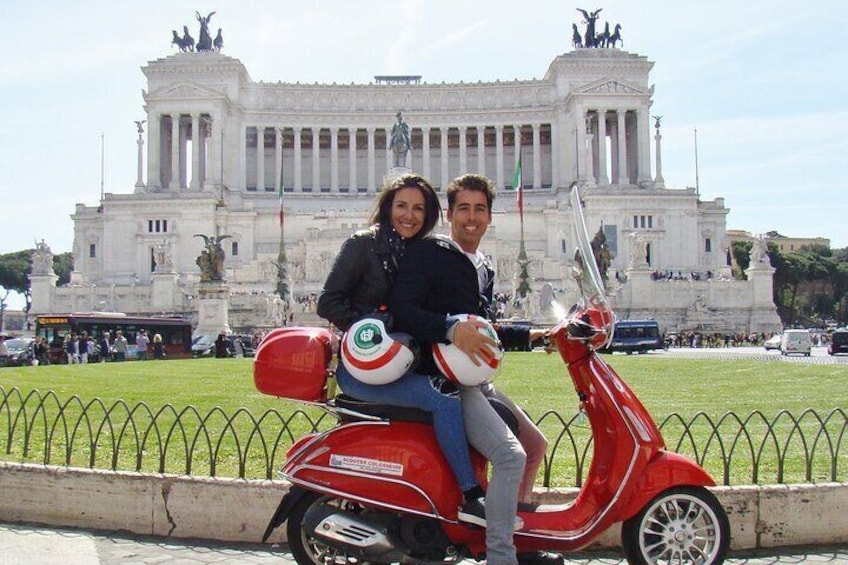 vespa rental Rome