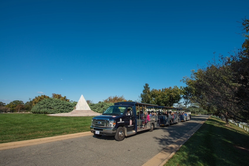 Arlington National Cemetery Tour