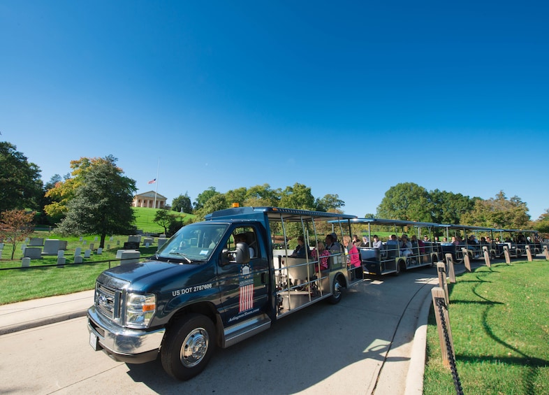 Arlington National Cemetery Tour