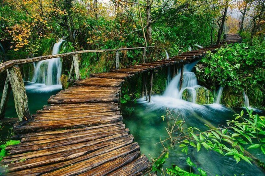 Plitvice Lakes Day Tour - TICKETS INCLUDED